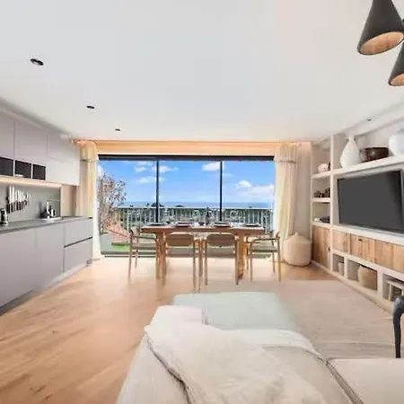 Sumptuous 3-room - - Sea View * Roquebrune-Cap-Martin