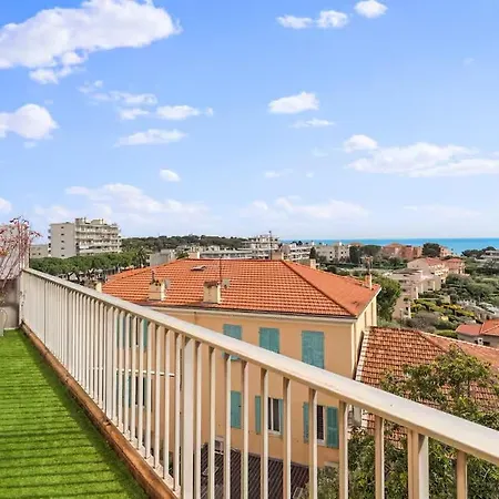 Sumptuous 3-room - - Sea View *