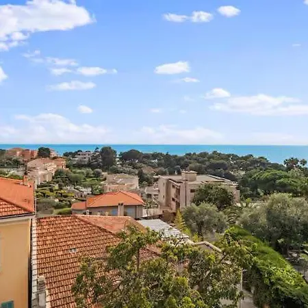 Sumptuous 3-room - - Sea View Apartamento *